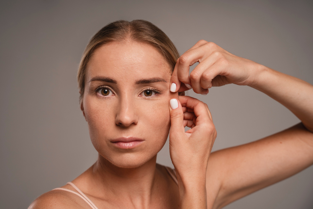 5 FAQs About Blepharoplasty